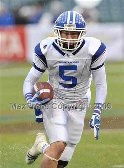 Thumbnail 2 in Trabuco Hills vs. La Habra (CIF SS Southwest Division Final) photogallery.
