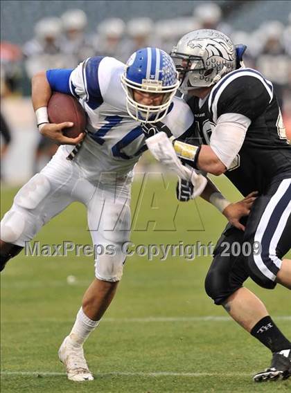 Thumbnail 2 in Trabuco Hills vs. La Habra (CIF SS Southwest Division Final) photogallery.
