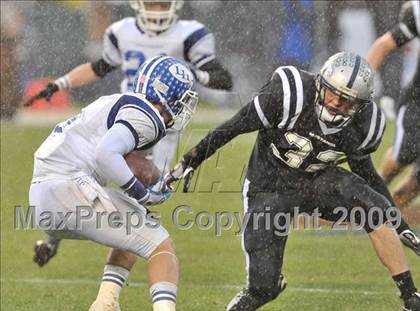 Thumbnail 2 in Trabuco Hills vs. La Habra (CIF SS Southwest Division Final) photogallery.