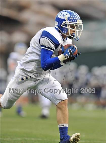 Thumbnail 2 in Trabuco Hills vs. La Habra (CIF SS Southwest Division Final) photogallery.