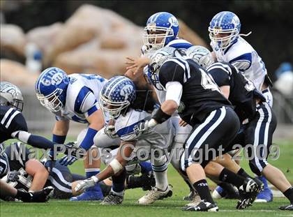 Thumbnail 3 in Trabuco Hills vs. La Habra (CIF SS Southwest Division Final) photogallery.