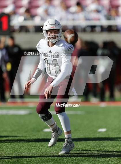 Thumbnail 3 in Lone Peak vs. Corner Canyon (UHSAA 6A Semifinal) photogallery.