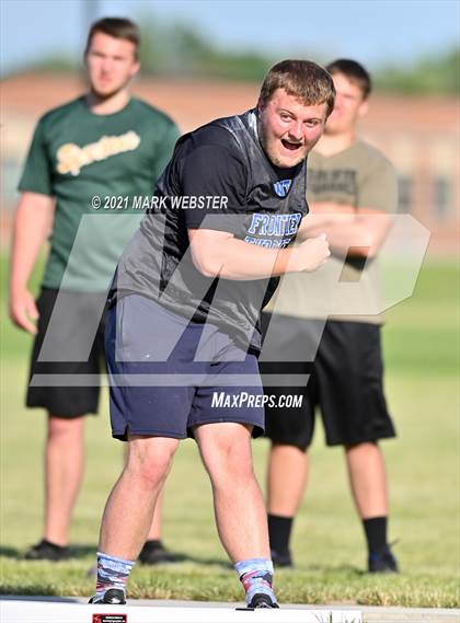 Thumbnail 3 in Williamsville North @ Frontier photogallery.