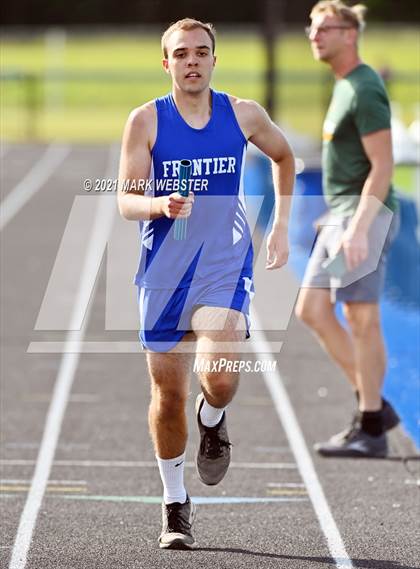 Thumbnail 1 in Williamsville North @ Frontier photogallery.