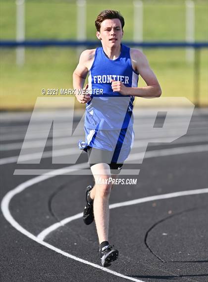 Thumbnail 3 in Williamsville North @ Frontier photogallery.