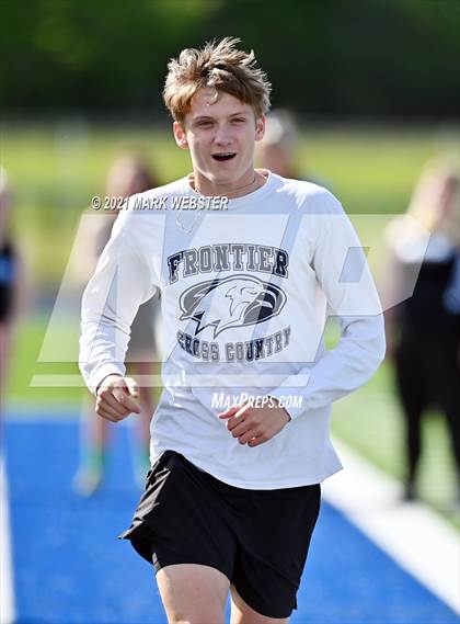 Thumbnail 3 in Williamsville North @ Frontier photogallery.