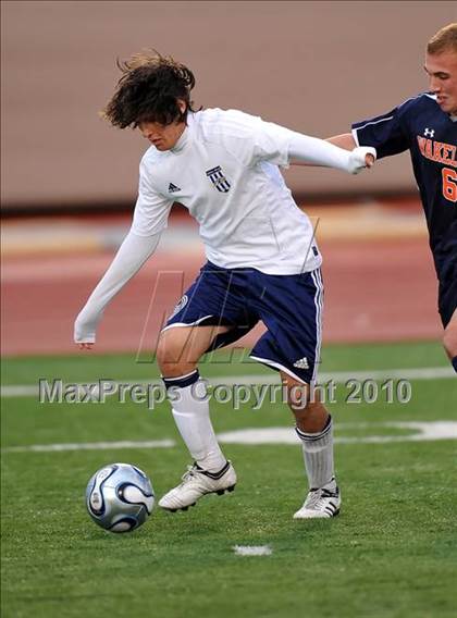 Thumbnail 1 in Little Elm vs Wakeland (Little Elm Invitational) photogallery.