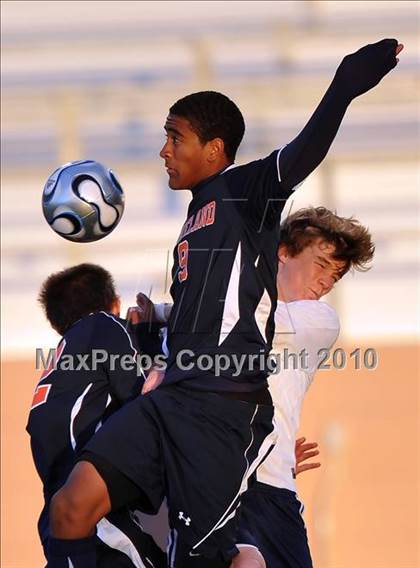 Thumbnail 2 in Little Elm vs Wakeland (Little Elm Invitational) photogallery.