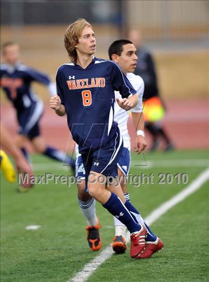Thumbnail 2 in Little Elm vs Wakeland (Little Elm Invitational) photogallery.