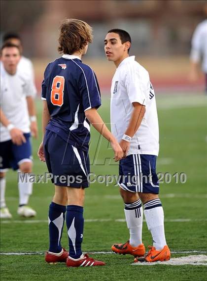 Thumbnail 1 in Little Elm vs Wakeland (Little Elm Invitational) photogallery.