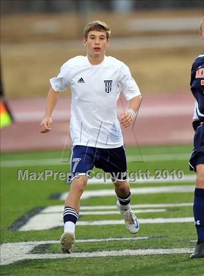 Thumbnail 2 in Little Elm vs Wakeland (Little Elm Invitational) photogallery.