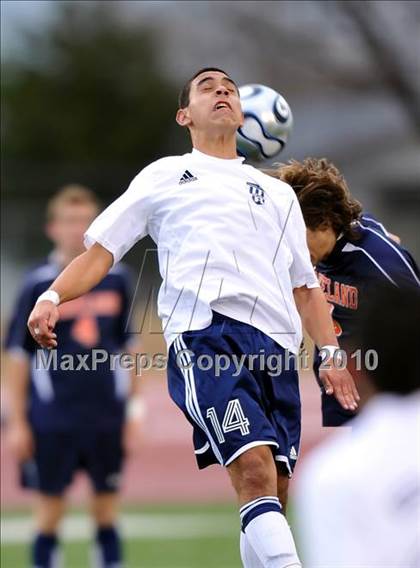 Thumbnail 3 in Little Elm vs Wakeland (Little Elm Invitational) photogallery.