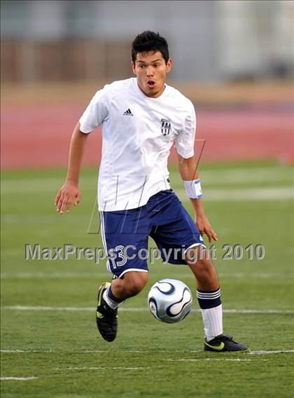 Thumbnail 3 in Little Elm vs Wakeland (Little Elm Invitational) photogallery.
