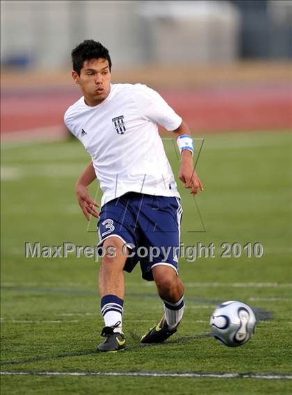 Thumbnail 2 in Little Elm vs Wakeland (Little Elm Invitational) photogallery.