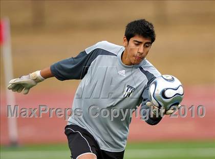 Thumbnail 3 in Little Elm vs Wakeland (Little Elm Invitational) photogallery.