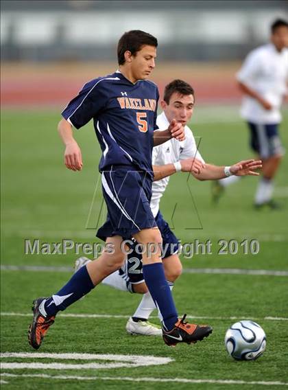 Thumbnail 3 in Little Elm vs Wakeland (Little Elm Invitational) photogallery.