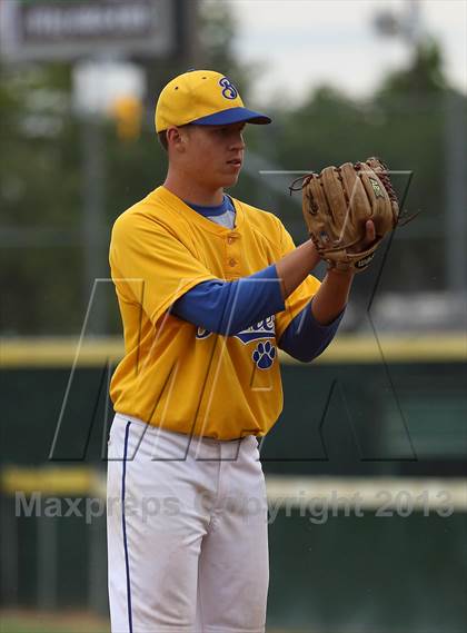 Thumbnail 2 in Del Campo vs Benicia (CIF SJS D2 Final) photogallery.