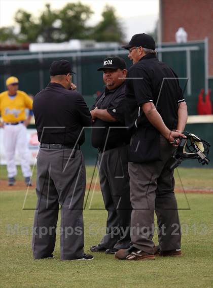 Thumbnail 2 in Del Campo vs Benicia (CIF SJS D2 Final) photogallery.