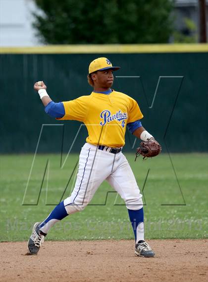 Thumbnail 2 in Del Campo vs Benicia (CIF SJS D2 Final) photogallery.