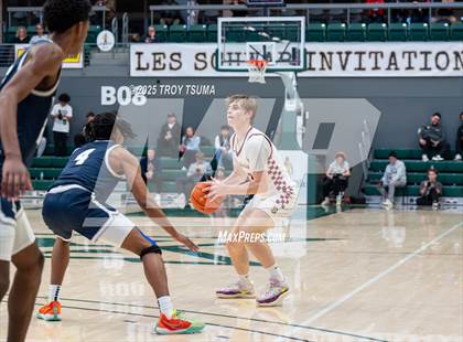Thumbnail 2 in Southridge vs. La Lumiere photogallery.