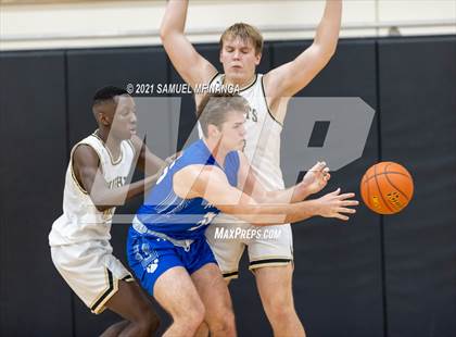 Thumbnail 3 in Kearney @ Lincoln Southeast photogallery.
