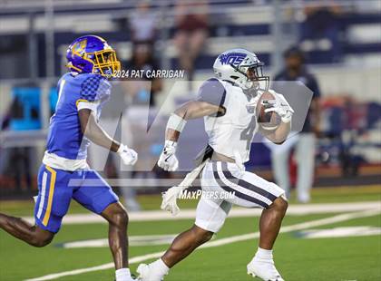 Thumbnail 1 in West Orange-Stark @ La Vega photogallery.