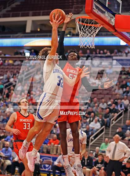 Thumbnail 1 in Sewickley Academy vs. Linville Hill (PIAA 2A Championship) photogallery.