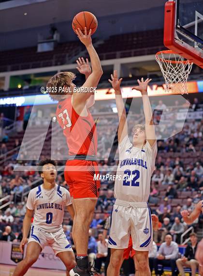 Thumbnail 2 in Sewickley Academy vs. Linville Hill (PIAA 2A Championship) photogallery.