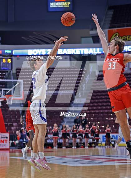 Thumbnail 2 in Sewickley Academy vs. Linville Hill (PIAA 2A Championship) photogallery.