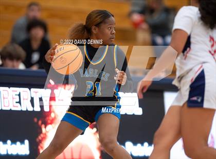 Thumbnail 1 in Liberty vs Bakersfield Christian photogallery.