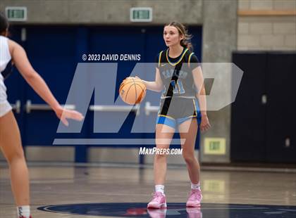 Thumbnail 2 in Liberty vs Bakersfield Christian photogallery.