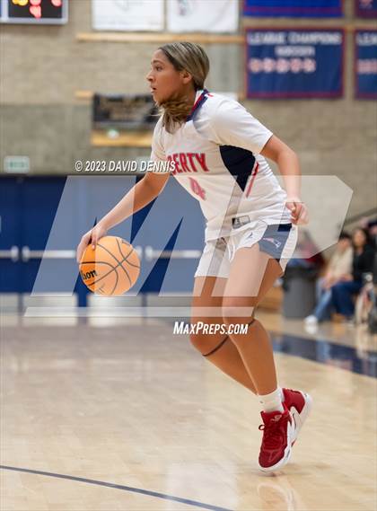 Thumbnail 2 in Liberty vs Bakersfield Christian photogallery.