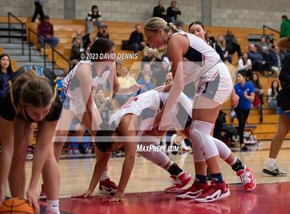 Thumbnail 3 in Liberty vs Bakersfield Christian photogallery.