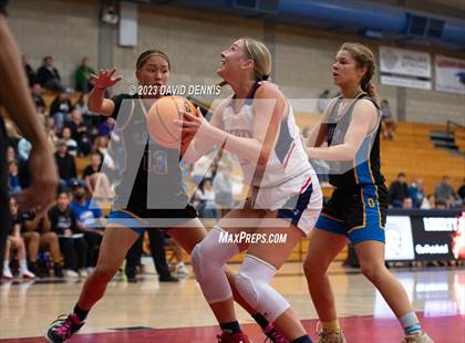Thumbnail 3 in Liberty vs Bakersfield Christian photogallery.
