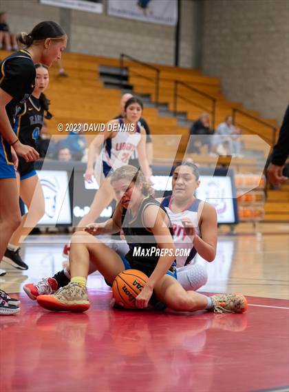 Thumbnail 3 in Liberty vs Bakersfield Christian photogallery.