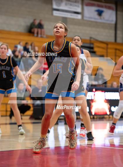 Thumbnail 3 in Liberty vs Bakersfield Christian photogallery.