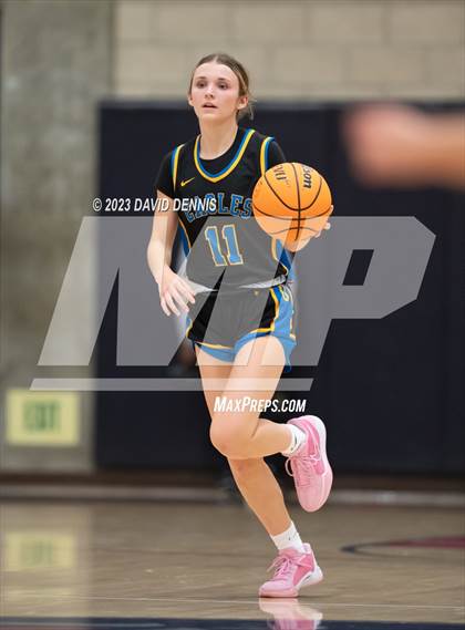 Thumbnail 3 in Liberty vs Bakersfield Christian photogallery.