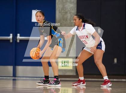 Thumbnail 2 in Liberty vs Bakersfield Christian photogallery.