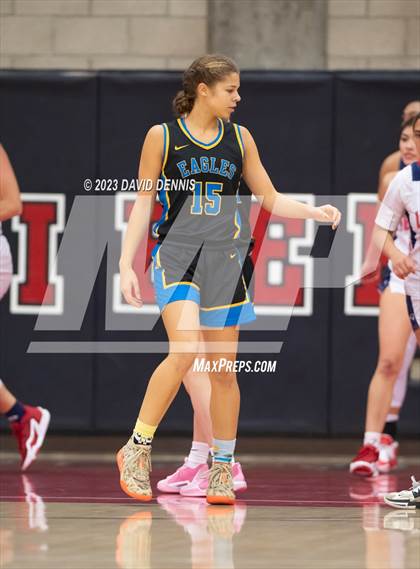 Thumbnail 3 in Liberty vs Bakersfield Christian photogallery.