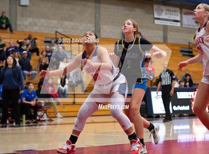 Thumbnail 3 in Liberty vs Bakersfield Christian photogallery.