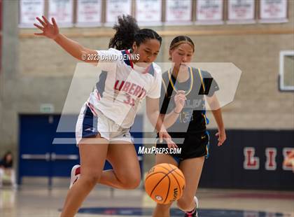 Thumbnail 1 in Liberty vs Bakersfield Christian photogallery.