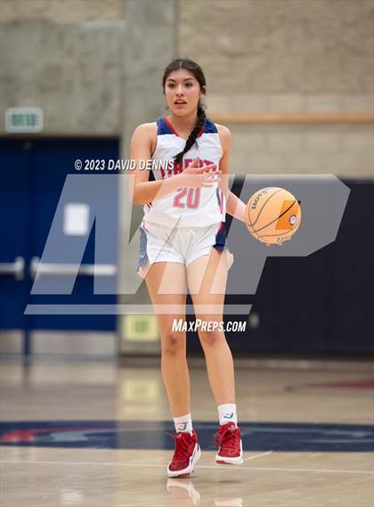 Thumbnail 3 in Liberty vs Bakersfield Christian photogallery.