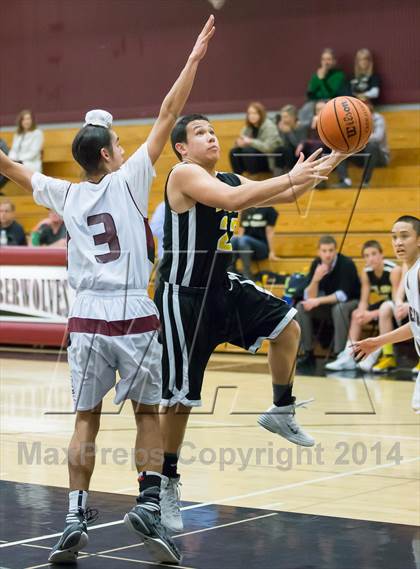 Thumbnail 3 in Woodcreek vs Del Oro photogallery.