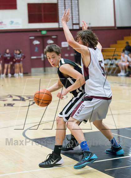 Thumbnail 2 in Woodcreek vs Del Oro photogallery.