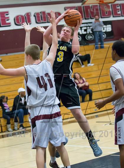 Thumbnail 2 in Woodcreek vs Del Oro photogallery.