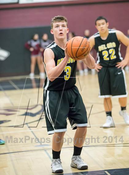 Thumbnail 3 in Woodcreek vs Del Oro photogallery.