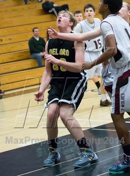 Thumbnail 3 in Woodcreek vs Del Oro photogallery.