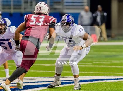 Thumbnail 3 in College Station vs. Calallen (UIL 5A Semifinal) photogallery.