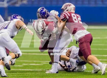 Thumbnail 1 in College Station vs. Calallen (UIL 5A Semifinal) photogallery.