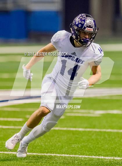 Thumbnail 3 in College Station vs. Calallen (UIL 5A Semifinal) photogallery.